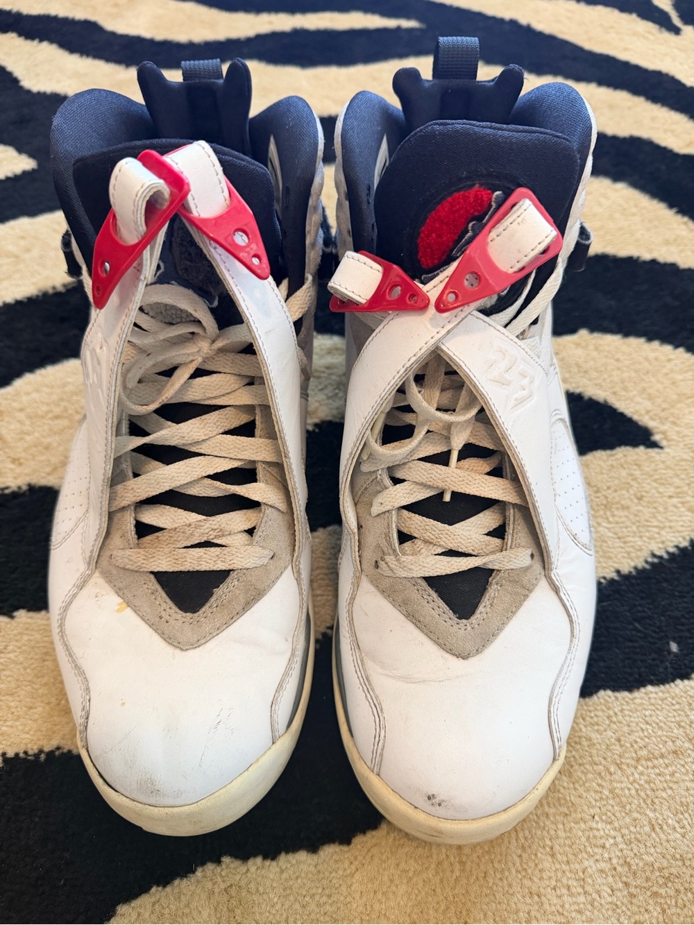 Jordan White Navy Red Retro Sneakers